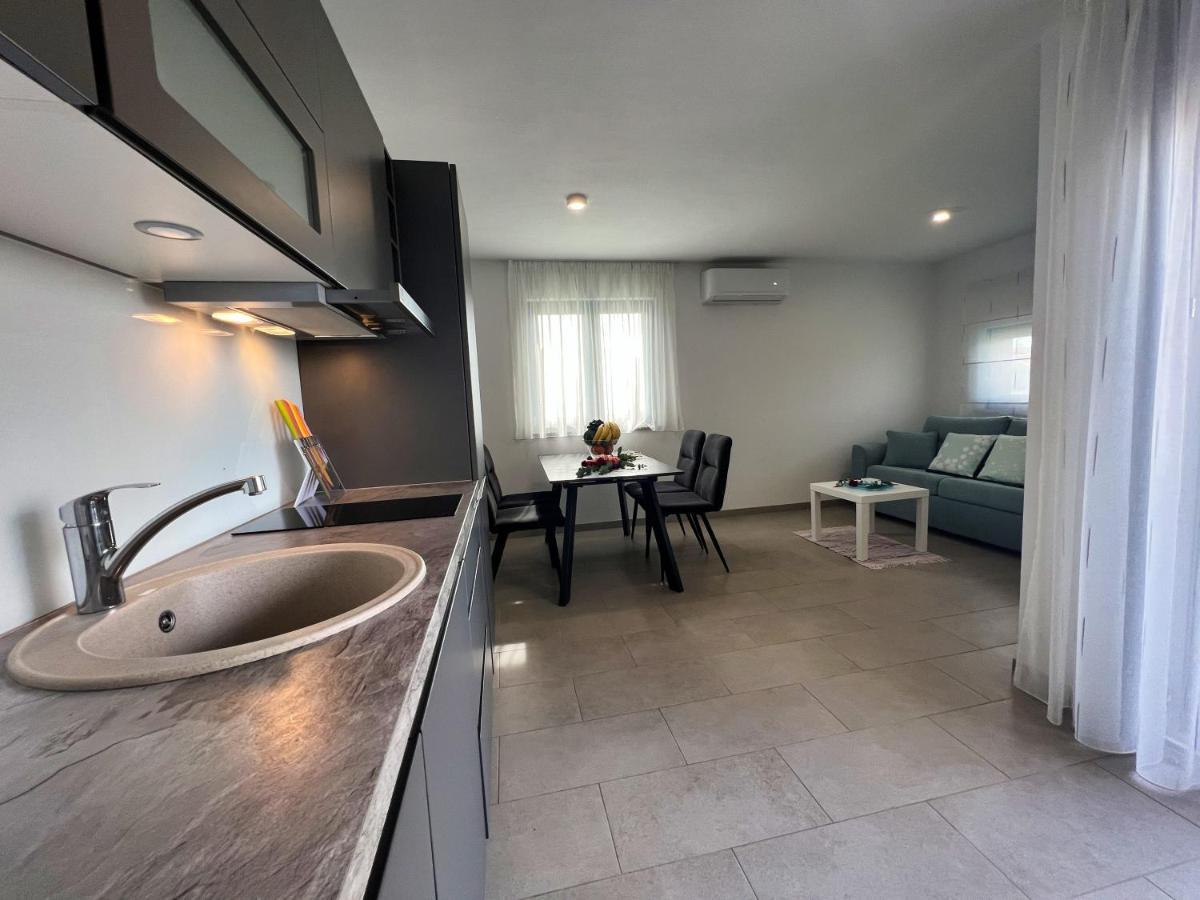 Apartments Dream House Zaton 扎顿 外观 照片